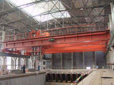 安徽碳素焙燒多功能起重機